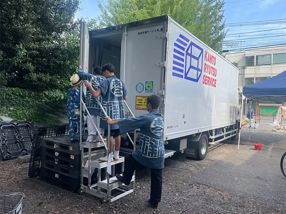 久喜市提灯祭りにて車両提供